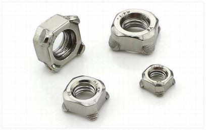 Rūpnīcas tiešā kvadrātveida projekcijas metinājuma rieksti